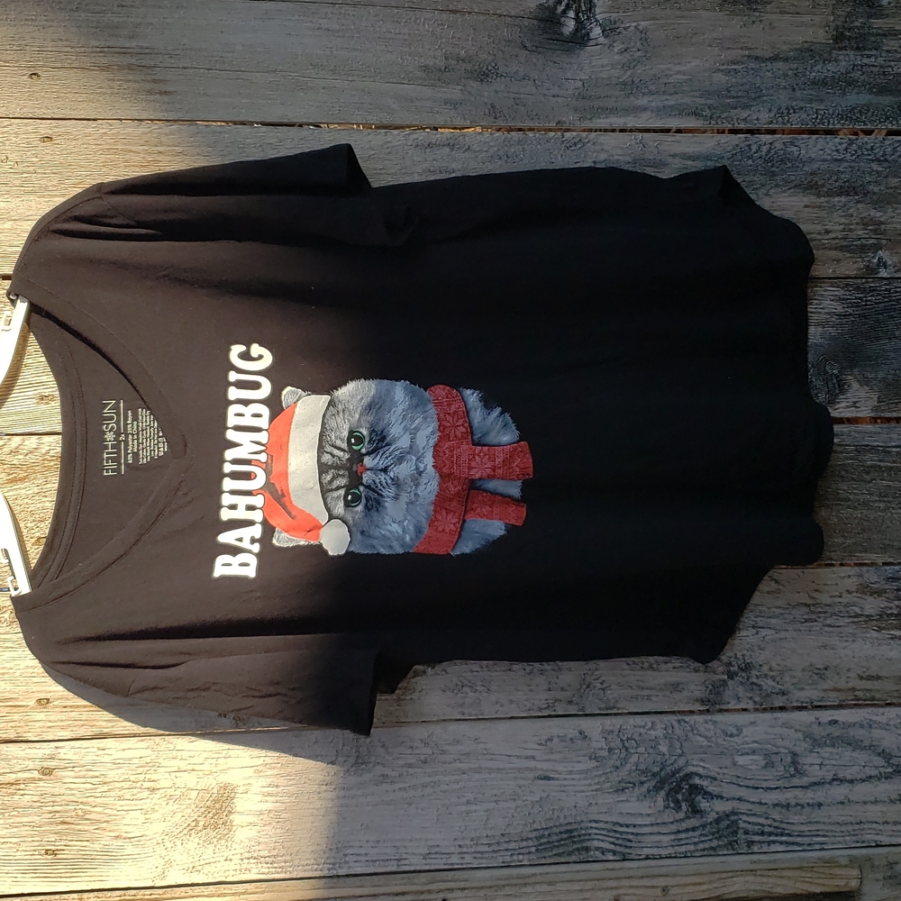 Size 2x Fifth Sun Bah Humbug cat holiday shirt short sleeve